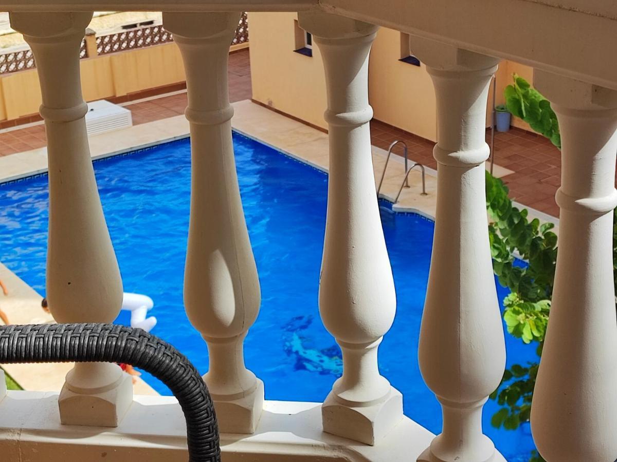 Apartment Casa Playa Guadalmar, Beautiful In Front Of The Sea, Wifi, Ac, Smart Tv, Private Parking *