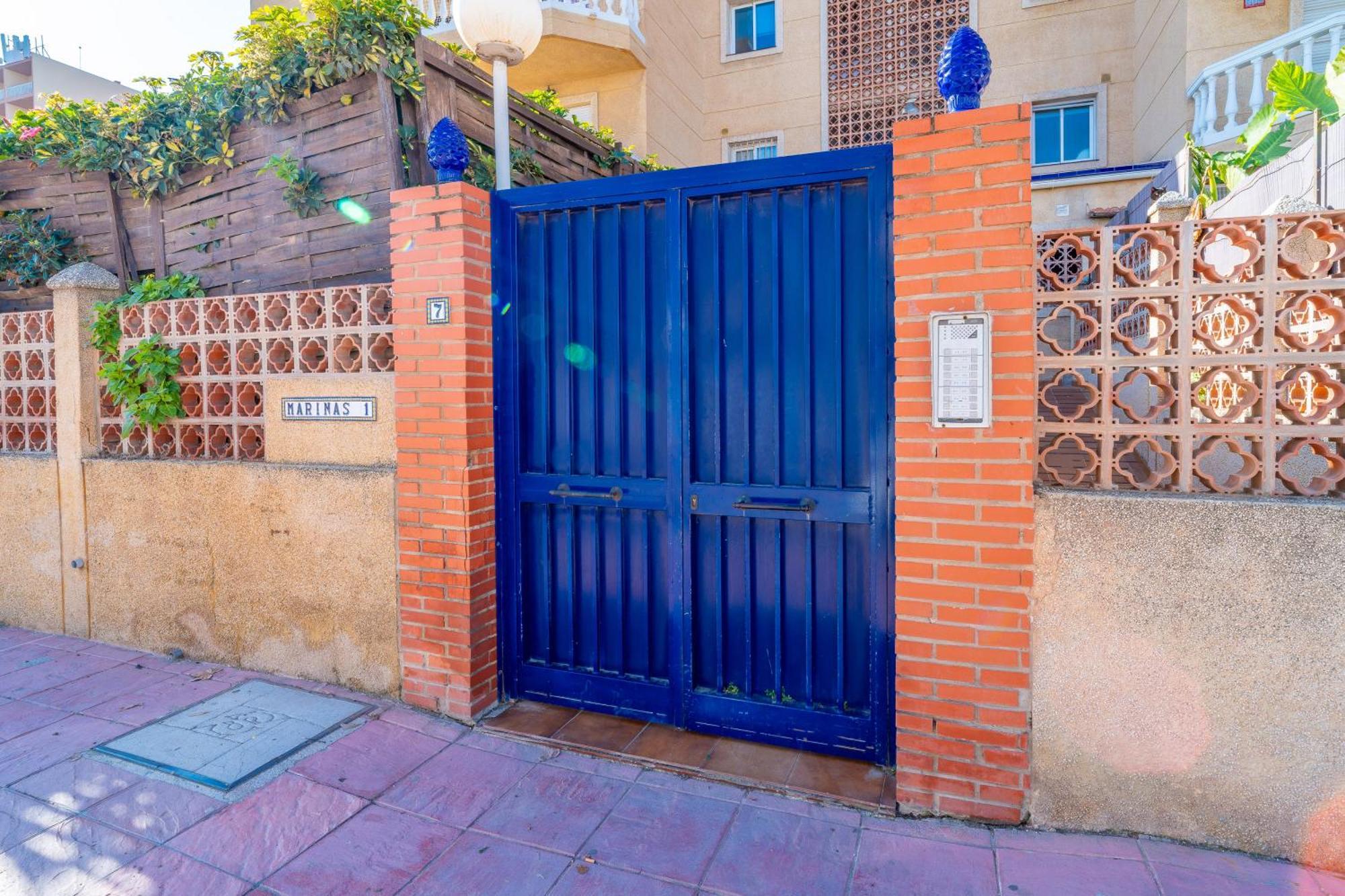 Casa Playa Guadalmar, Beautiful In Front Of The Sea, Wifi, Ac, Smart Tv, Private Parking Apartment *